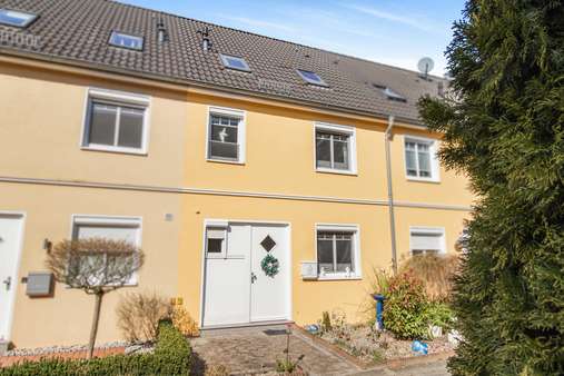 Frontansicht - Reihenmittelhaus in 28279 Bremen mit 124m² kaufen