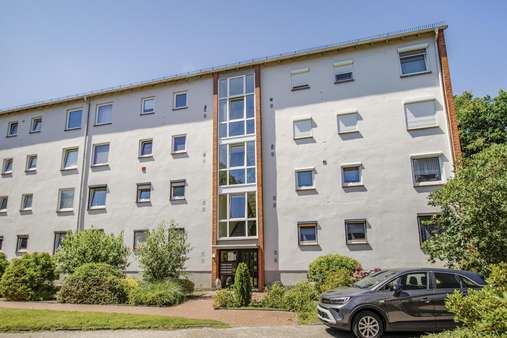 Frontansicht Frontansicht - Etagenwohnung in 28259 Bremen mit 69m² kaufen