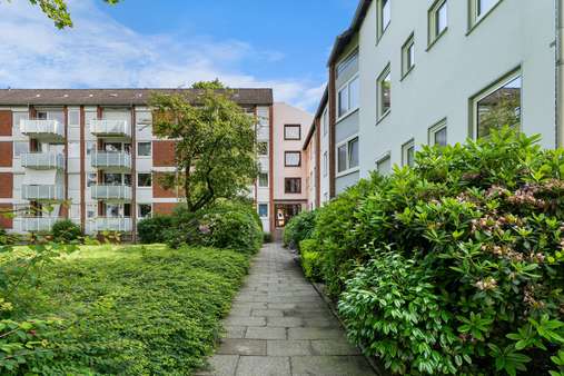 Frontansicht - Etagenwohnung in 28213 Bremen mit 106m² kaufen
