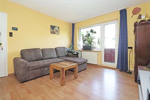 Wohnbereich - Erdgeschosswohnung in 28201 Bremen mit 59m² günstig kaufen