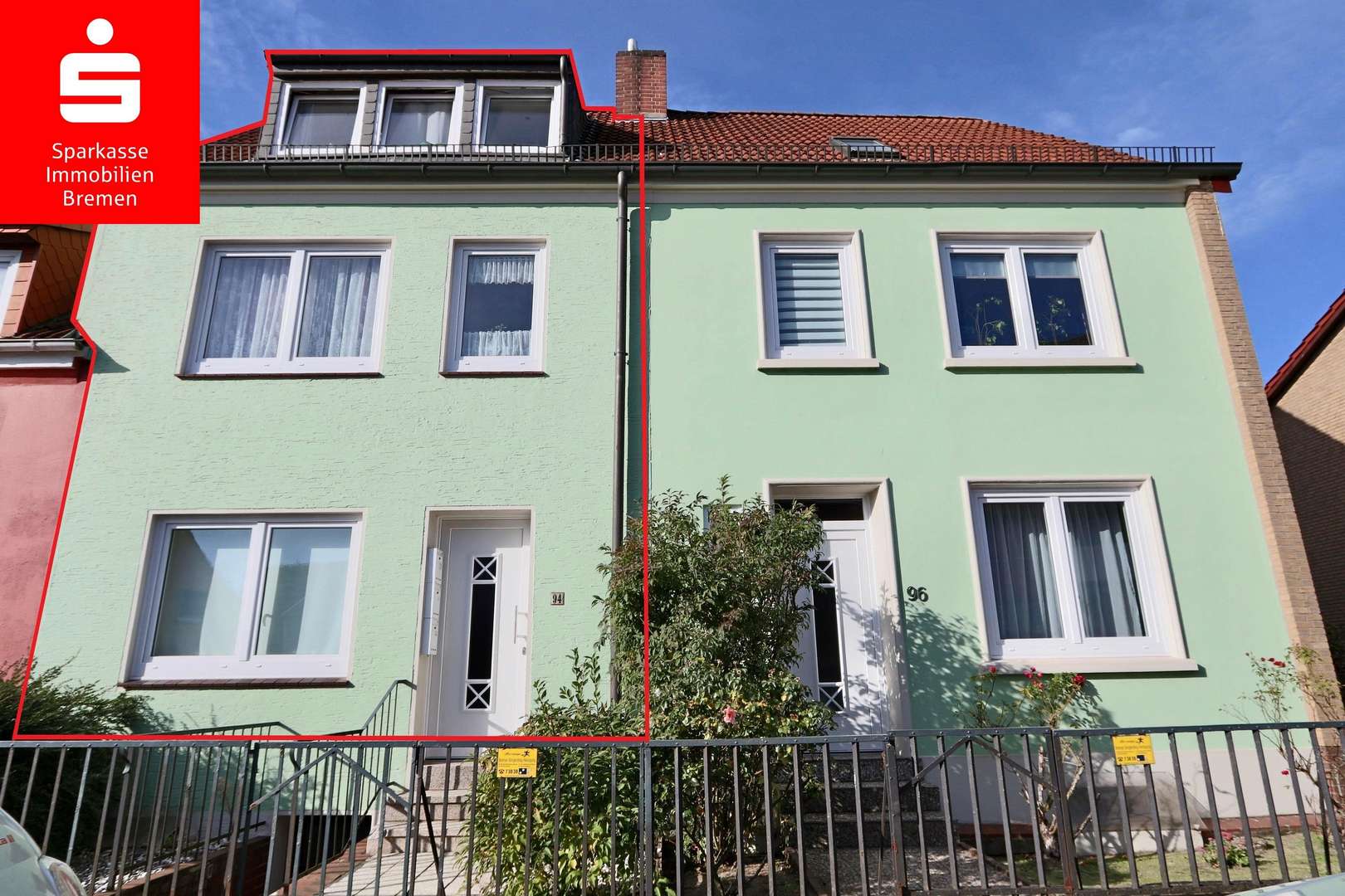 Ansicht von der Straße - Mehrfamilienhaus in 28237 Bremen mit 122m² kaufen