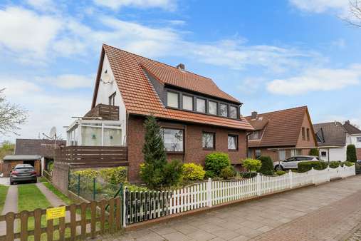 null - Zweifamilienhaus in 28215 Bremen mit 257m² kaufen