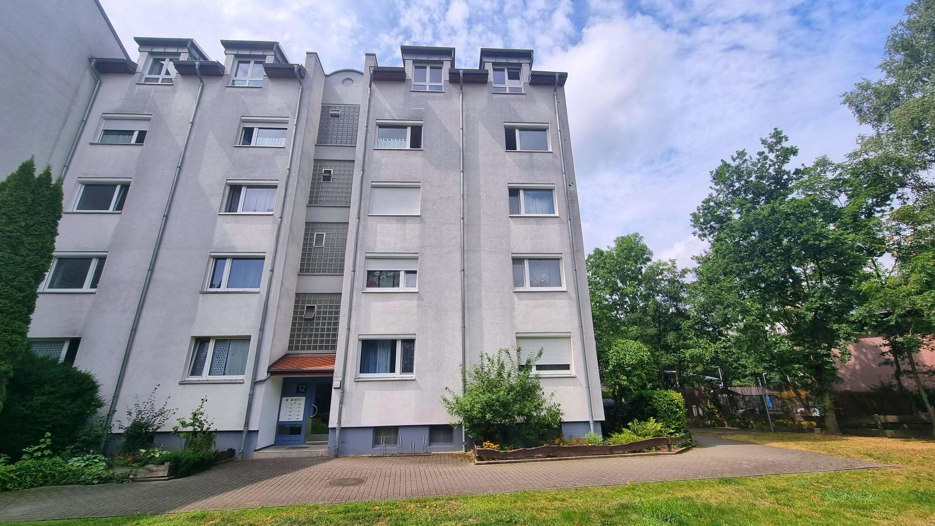 Front - Erdgeschosswohnung in 28259 Bremen mit 73m² günstig kaufen