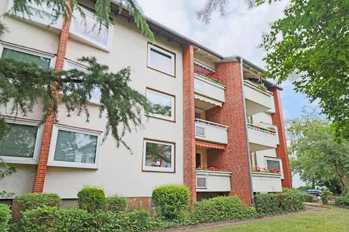 Rückansicht - Etagenwohnung in 28205 Bremen mit 76m² günstig kaufen
