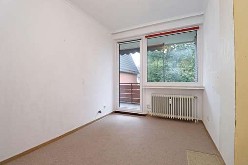 Schlafzimmer - Etagenwohnung in 28717 Bremen mit 75m² günstig kaufen