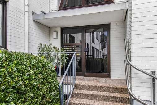 Eingangsbereich - Etagenwohnung in 28205 Bremen mit 69m² kaufen