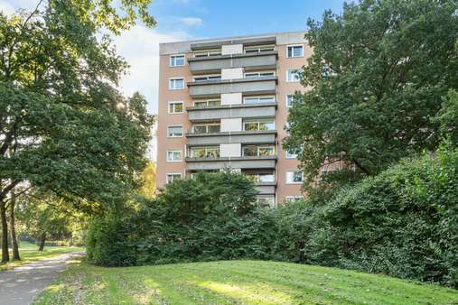 Rückansicht - Etagenwohnung in 28237 Bremen mit 69m² kaufen