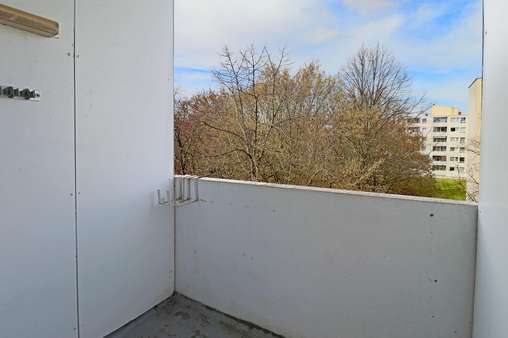 Loggia 2 - Etagenwohnung in 28307 Bremen mit 75m² günstig kaufen