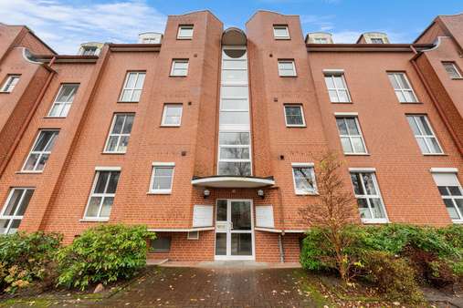 Frontansicht - Etagenwohnung in 28215 Bremen mit 79m² kaufen