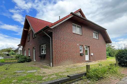 Seitenansicht - Doppelhaushälfte in 28759 Bremen mit 100m² kaufen
