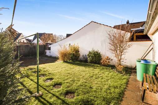 Garten Garten - Einfamilienhaus in 28755 Bremen mit 200m² kaufen
