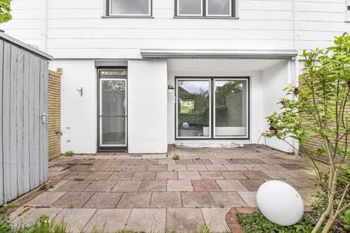 Terrasse Terrasse - Reihenmittelhaus in 28259 Bremen mit 131m² kaufen