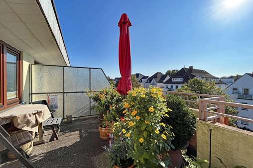 Balkon - Etagenwohnung in 28211 Bremen mit 73m² kaufen