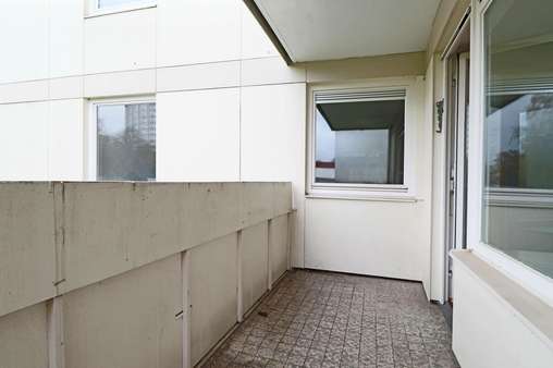 Balkon - Erdgeschosswohnung in 28329 Bremen mit 70m² kaufen