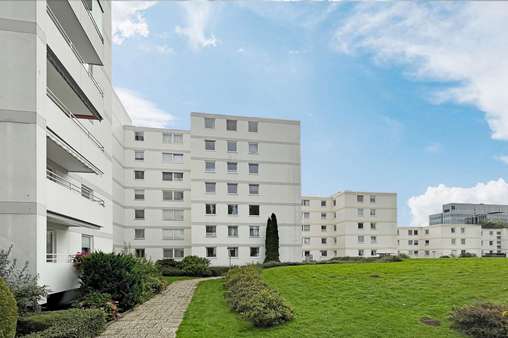 Gartenansicht - Erdgeschosswohnung in 28329 Bremen mit 70m² kaufen