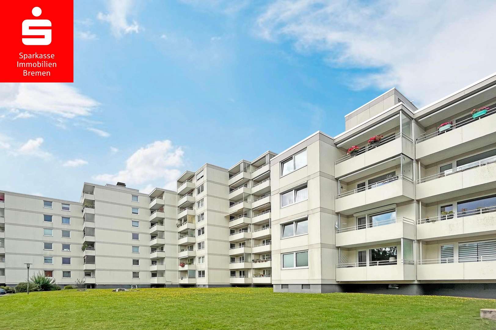 Rückansicht - Erdgeschosswohnung in 28329 Bremen mit 70m² kaufen