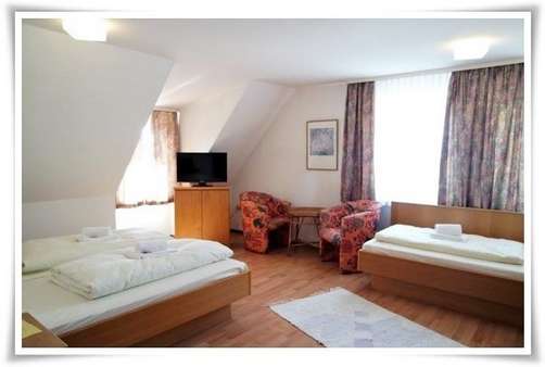 Dreibettzimmer - Hotel in 31167 Bockenem mit 950m² als Kapitalanlage günstig kaufen