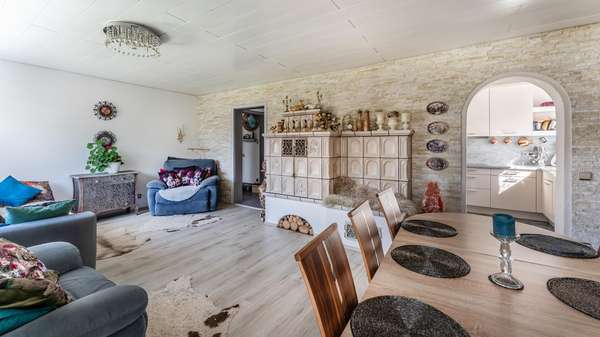 Wohn-Essbereich - Bungalow in 78083 Dauchingen mit 160m² kaufen