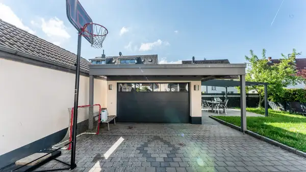 Wir geben deiner Zukunft ein Zuhause. 