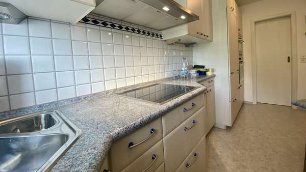 Einbauküche mit Abstellraum - Penthouse-Wohnung in 78048 Villingen-Schwenningen mit 107m² kaufen