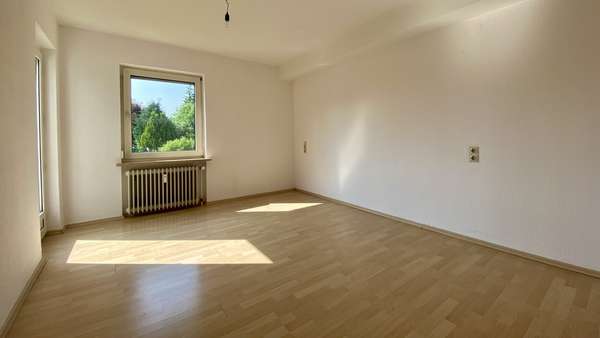 Schlafen Erdgeschoss Schlafen Erdgeschoss - Doppelhaushälfte in 78087 Mönchweiler mit 166m² kaufen