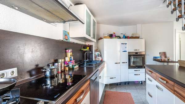 Einbauküche Einbauküche - Mehrfamilienhaus in 78054 Villingen-Schwenningen mit 196m² kaufen