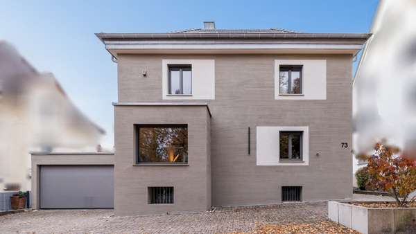 Hausansicht Hausansicht - Einfamilienhaus in 78056 Villingen-Schwenningen mit 202m² kaufen
