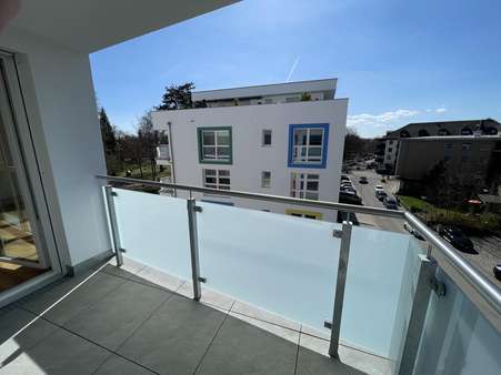 Balkon - Etagenwohnung in 78073 Bad Dürrheim mit 80m² kaufen