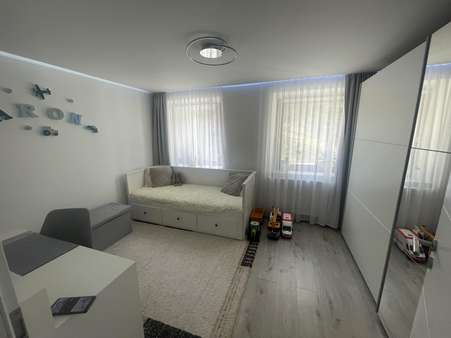 Kinderzimmer - Etagenwohnung in 78136 Schonach mit 68m² kaufen