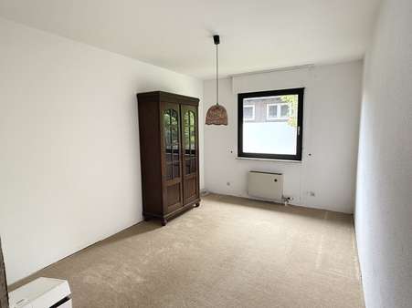 Zimmer im Erdgeschoss Zimmer im Erdgeschoss - Einfamilienhaus in 72488 Sigmaringen mit 160m² kaufen