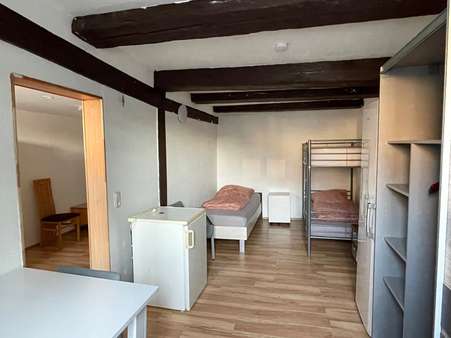 Zimmer beim Eingang - Erdgeschosswohnung in 88605 Meßkirch mit 154m² kaufen