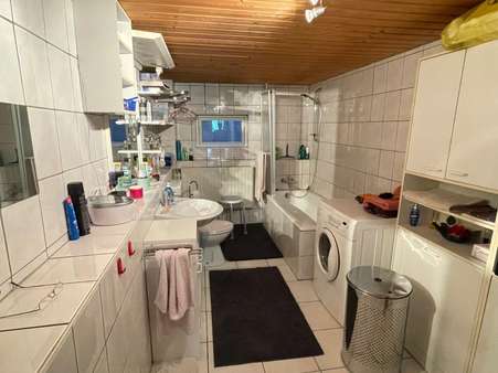 Modernisiertes Bad im EG - Bauernhaus in 88605 Meßkirch mit 122m² kaufen