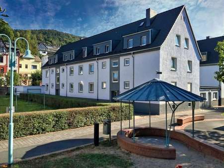 Hausansicht 1 u. 3 - Mehrfamilienhaus in 56377 Nassau mit 1134m² kaufen