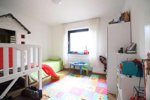 Kind 1 - Maisonette-Wohnung in 46045 Oberhausen mit 117m² kaufen