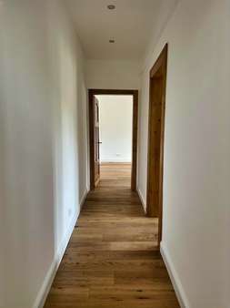 Diele - Etagenwohnung in 45470 Mülheim mit 121m² kaufen