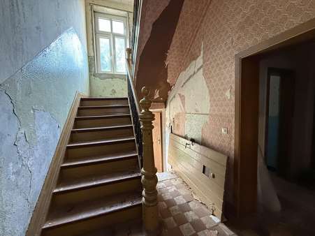 Treppenhaus Treppenhaus - Zweifamilienhaus in 47179 Duisburg mit 120m² kaufen