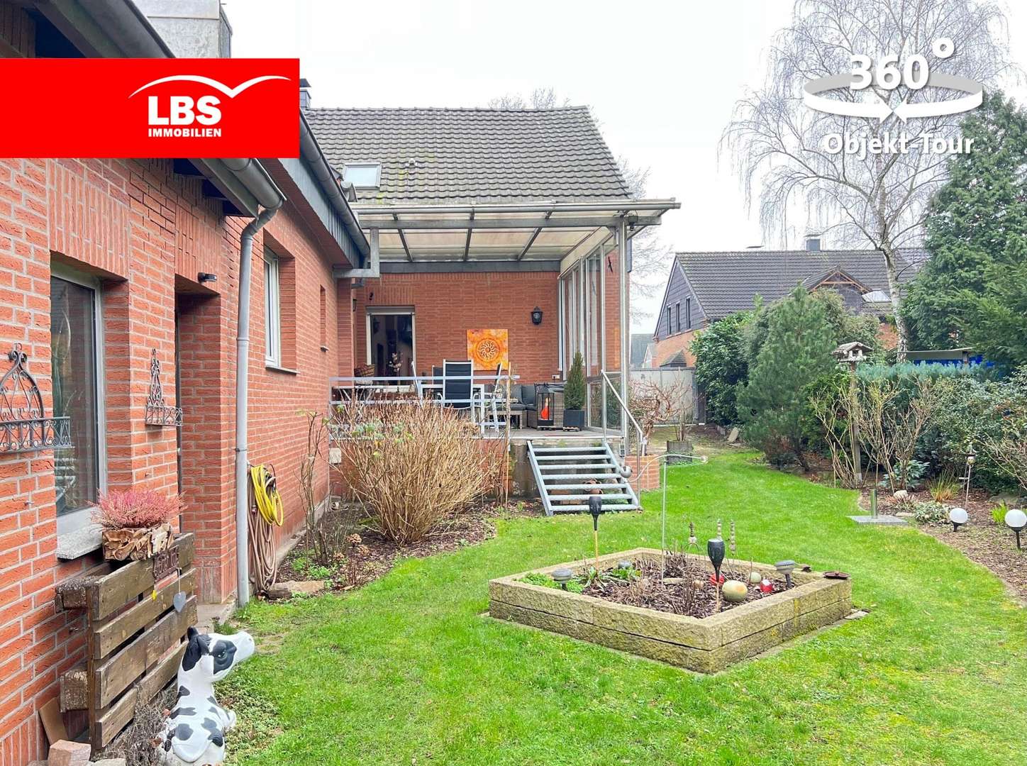 Gartenansicht - Einfamilienhaus in 46049 Oberhausen mit 230m² günstig kaufen