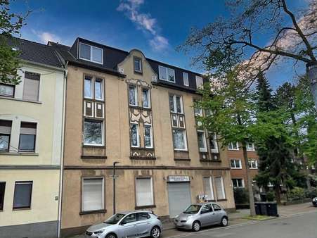 Andere Perspektive - Mehrfamilienhaus in 45899 Gelsenkirchen mit 482m² kaufen