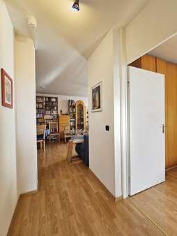 Diele - Etagenwohnung in 60598 Frankfurt mit 88m² kaufen