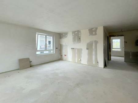 Wohn-Esszimmer mit offener Küche - Etagenwohnung in 63512 Hainburg mit 85m² kaufen