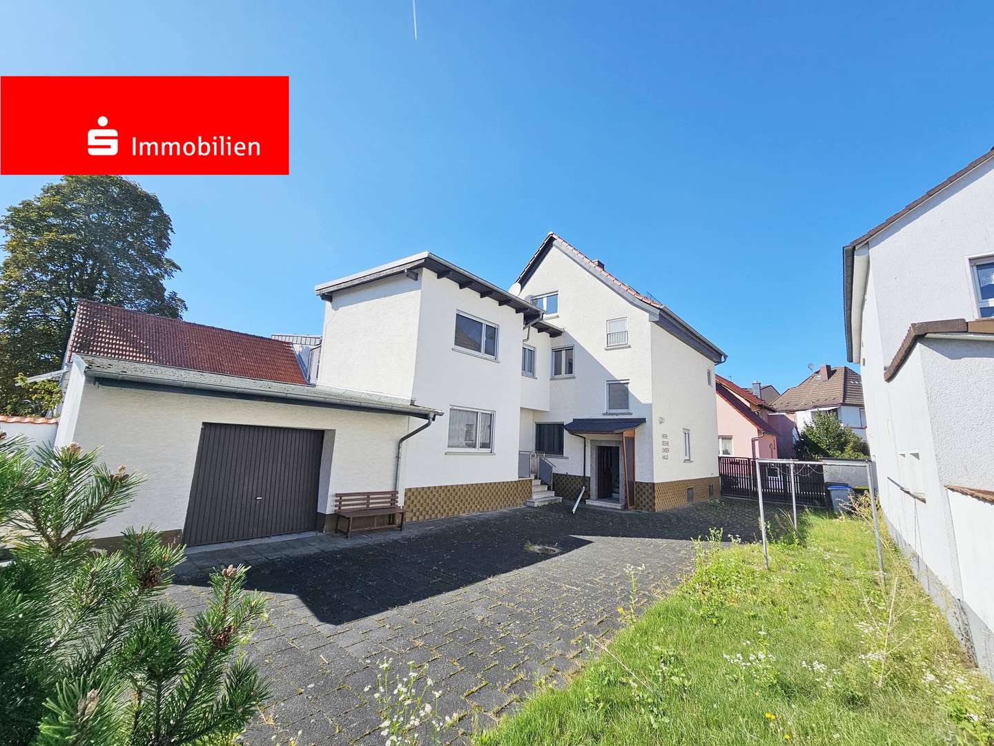 Wohnen mit Perspektive: Zweifamilienhaus auf WEG-Grundstück mit viel Raum Wohnen mit Perspektive: Zweifamilienhaus auf WEG-Grundstück mit viel Raum - Einfamilienhaus in 63110 Rodgau mit 204m² kaufen