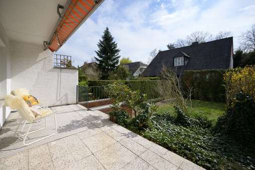 Terrasse  - Reihenmittelhaus in 63512 Hainburg mit 99m² kaufen