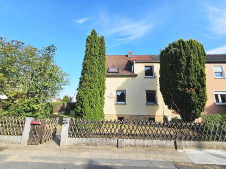 Hausansicht - Einfamilienhaus in 63500 Seligenstadt mit 115m² kaufen