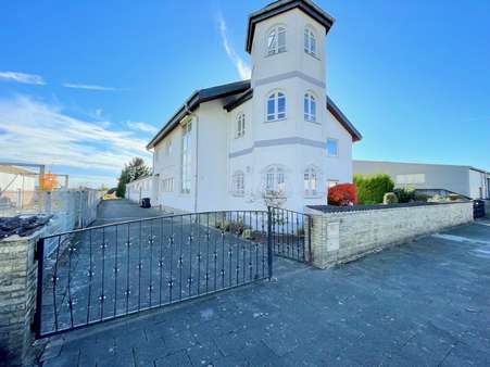 Außenansicht - Mehrfamilienhaus in 63322 Rödermark mit 186m² kaufen