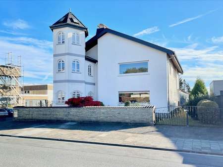 Außenansicht - Mehrfamilienhaus in 63322 Rödermark mit 186m² kaufen