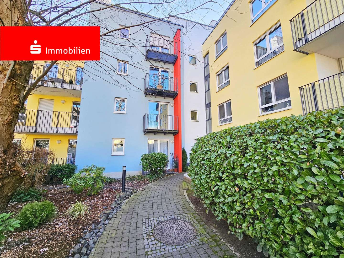 Hausansicht Hausansicht - Etagenwohnung in 60431 Frankfurt mit 120m² kaufen
