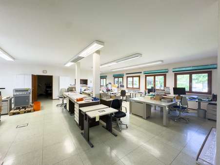 Bürofläche | EG - Mehrfamilienhaus in 63533 Mainhausen mit 114m² kaufen