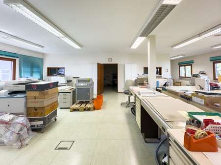 Bürofläche | EG - Mehrfamilienhaus in 63533 Mainhausen mit 114m² kaufen