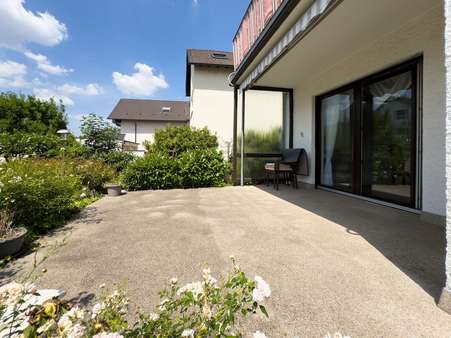 Terrasse - Zweifamilienhaus in 63512 Hainburg mit 184m² kaufen