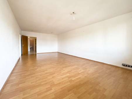 Wohnzimmer Wohnzimmer - Etagenwohnung in 63065 Offenbach mit 81m² kaufen